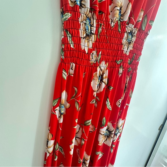 Floral Red silky soft stretchy Dress - Picture 5 of 6